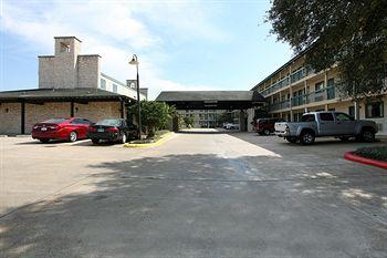 Amerihome Inn & Suites Houston Airport North Zewnętrze zdjęcie